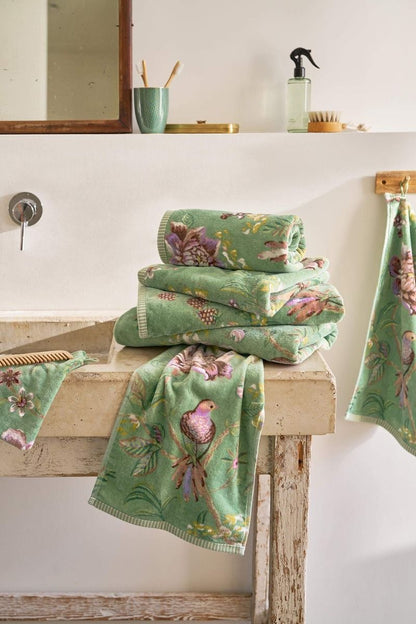 Rivestimento per doccia - Grandi foglie con rose su sfondo verde Rivestimento per doccia - Grandi foglie con rose su sfondo verde
