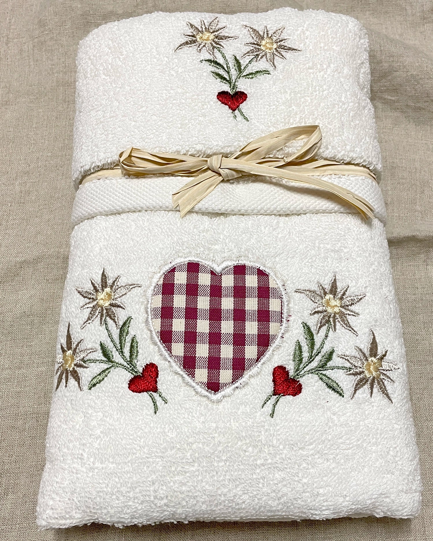 asciugamano spugna di cotone panna ricamato