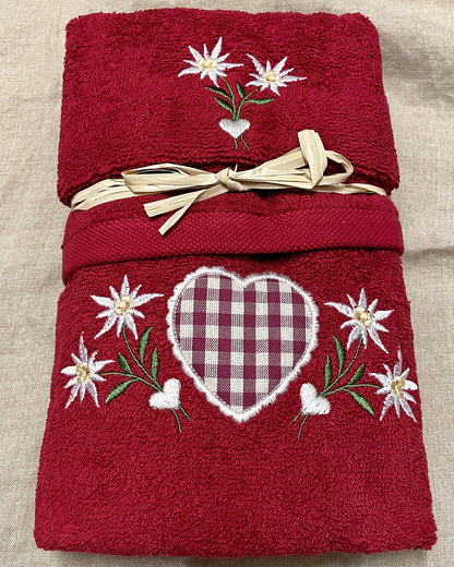 idea regalo casa natale asciugamani ricamati