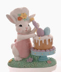 coniglietto pasticcere con torta decorazione di pasqua