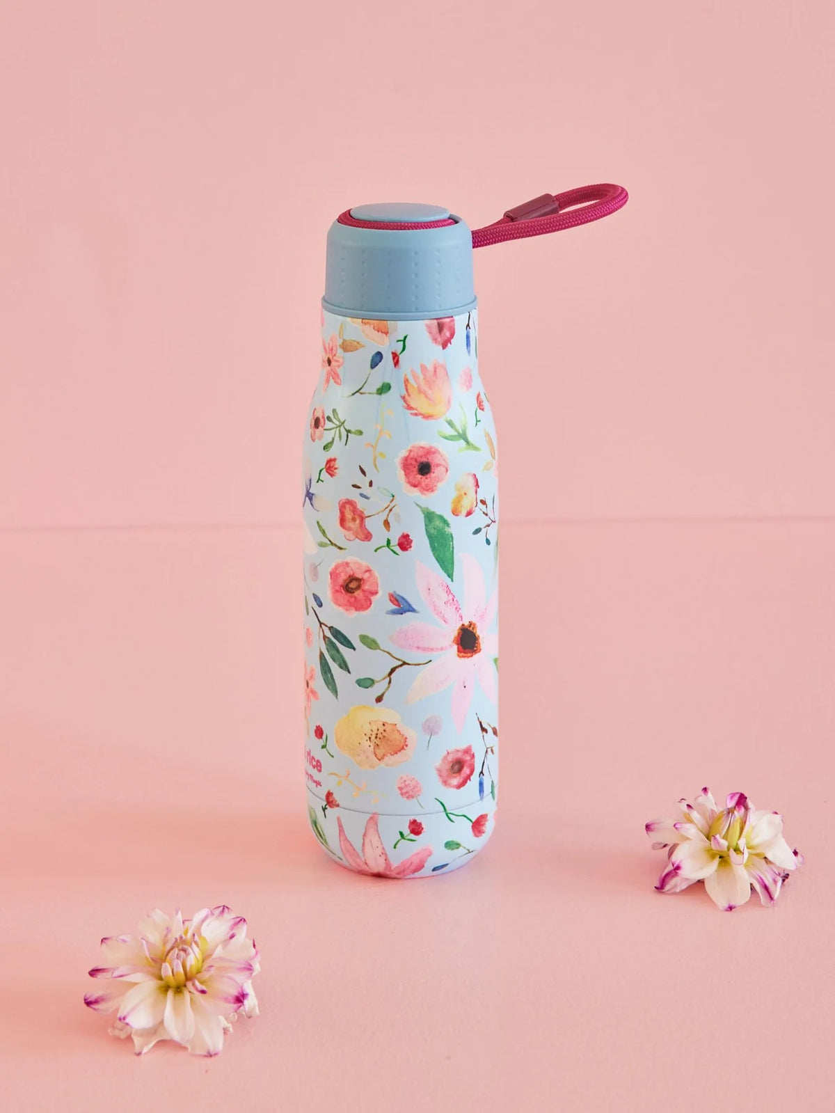 bottiglia termica azzurra con fiori