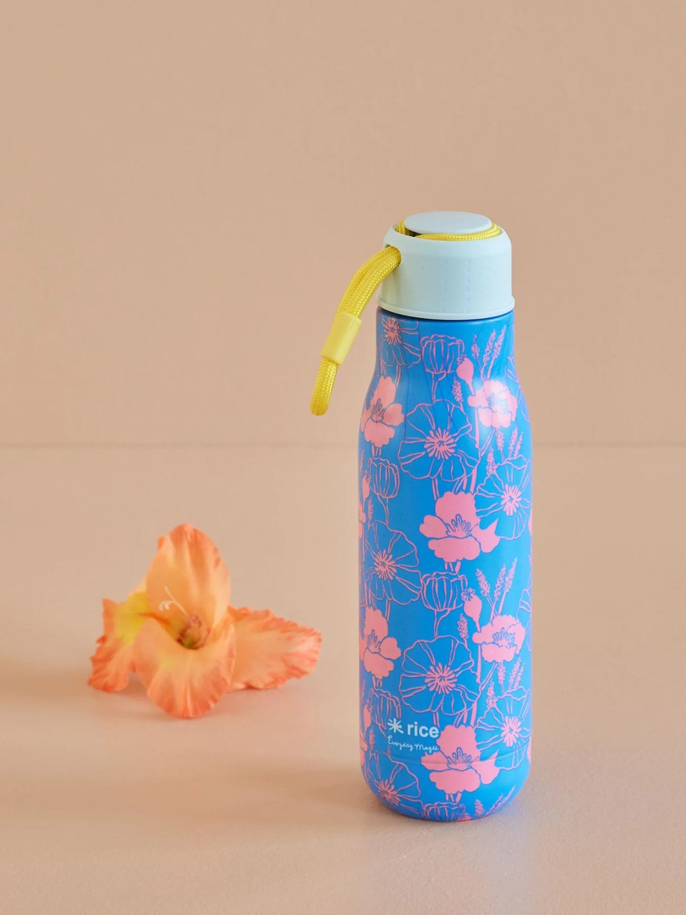 Rice - Bottiglia termica blu con fiori rosa 500ml