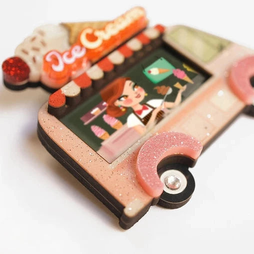 spilla acrilica vintage anni '50